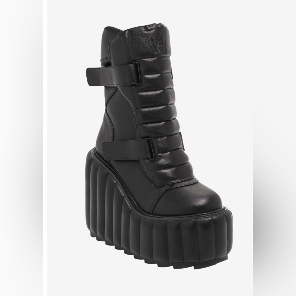 ❌SOLD❌YRU Moto Dune Platform Boots